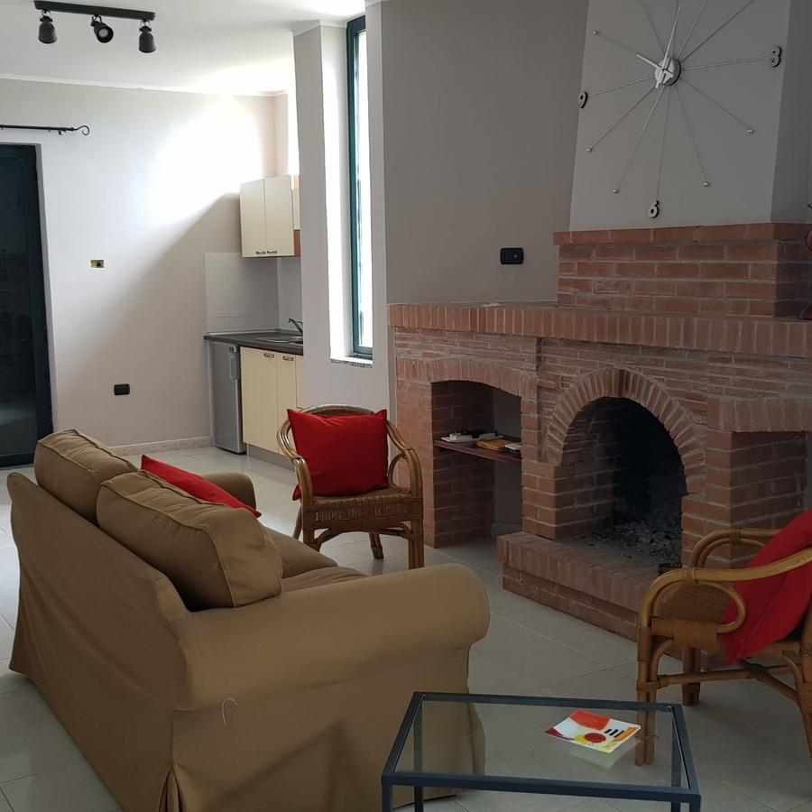 Lisandro Wine Resort Apartments Caserta Castel Campagnano 外观 照片