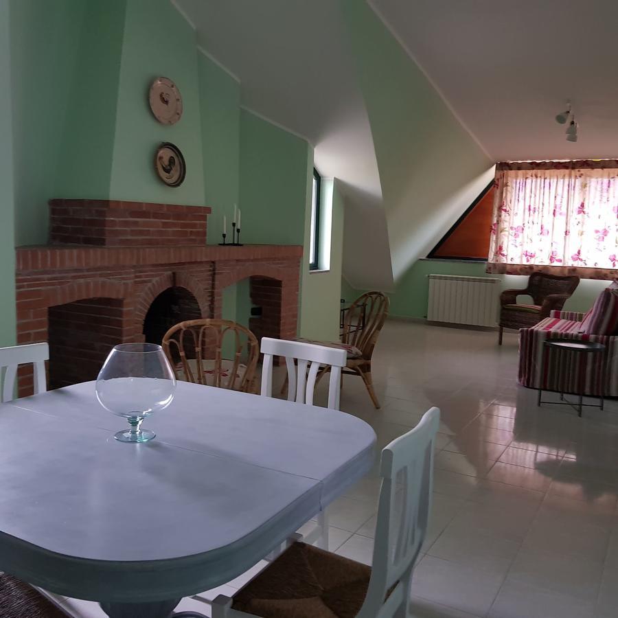 Lisandro Wine Resort Apartments Caserta Castel Campagnano 外观 照片
